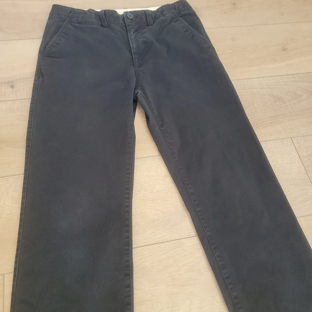 GAP Kids Boy Size 18 True Black Uniform Straight-Fit Stretch Adjustable Khakis